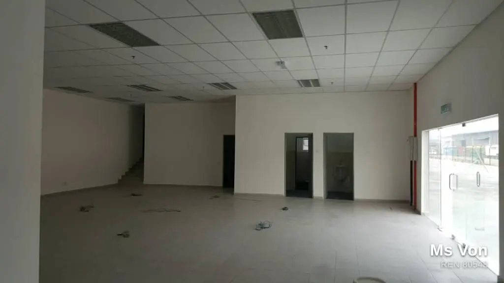 Listing photo 3