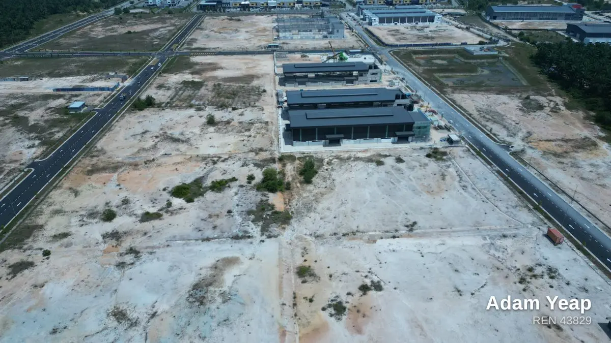 Listing photo 4