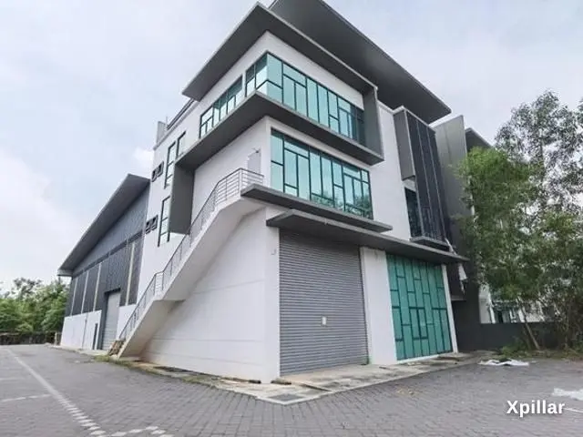 Seksyen 35 Shah Alam Semi-Detached Factory For Rent