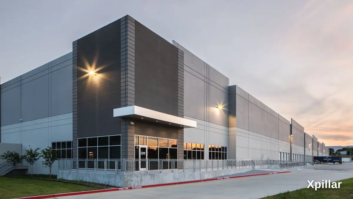 North Port Warehouse For Rent