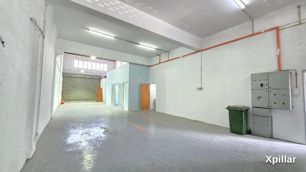 For Sale: Spacious Terrace Factory in Taman Perindustrian Kip, Kepong